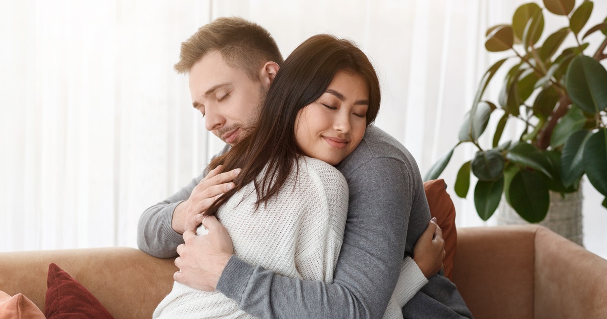 彼女と「喧嘩の仲直りする夢」について・喧嘩中の恋人と夢の中で和解する意味とは