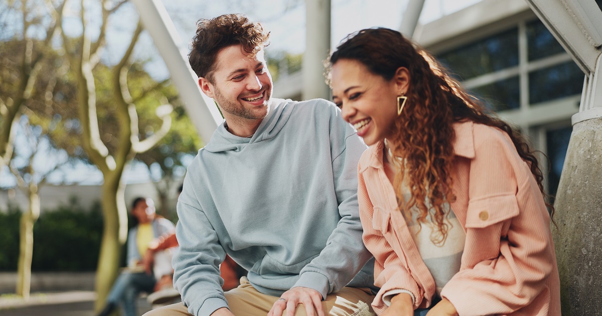 出会ってから付き合うまでの期間が長い・短いそれぞれのその後の恋愛に与える影響