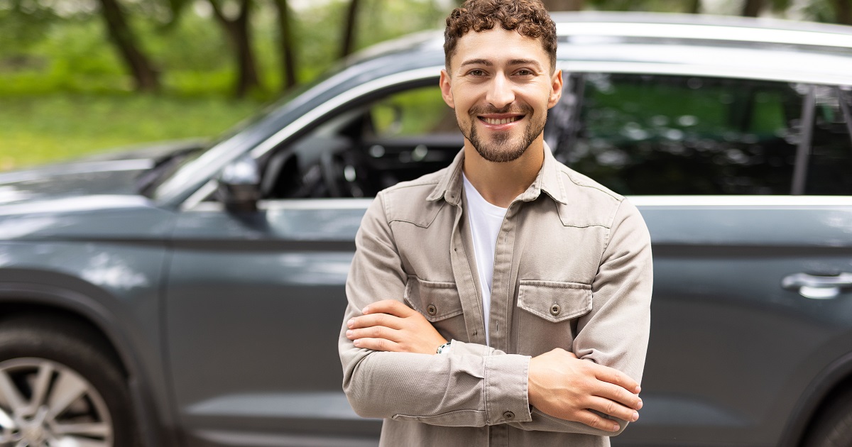 飲み会帰りや夜中など車で迎えに来てくれる男友達！女友達を迎えに行く心理とは？