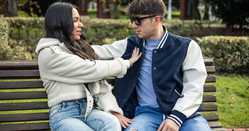 女性に嫌い避けされる男性