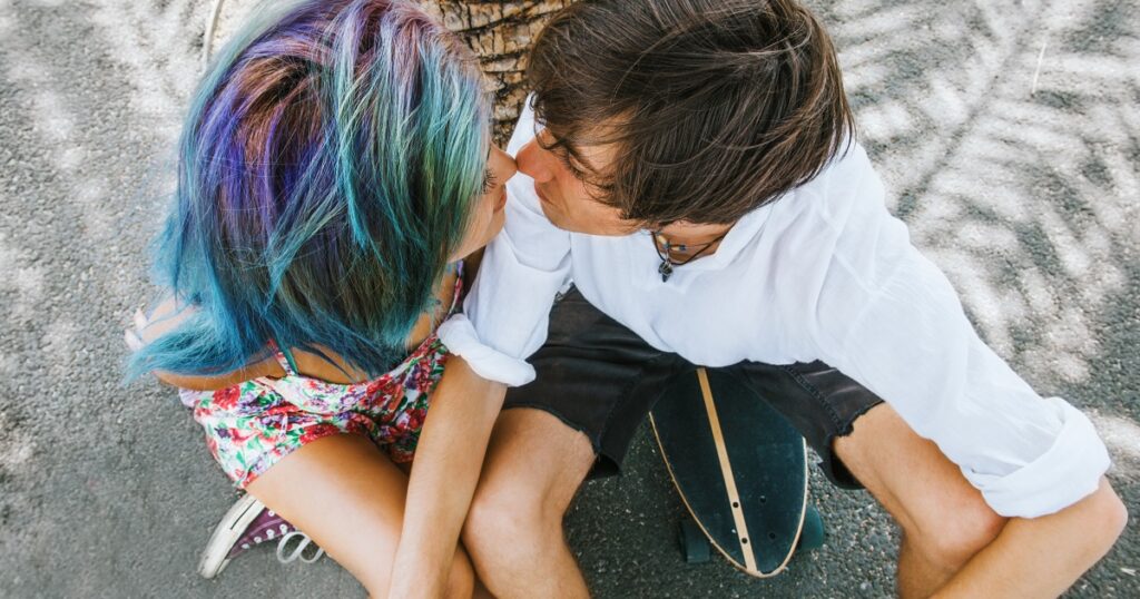 付き合う前にキスする男性