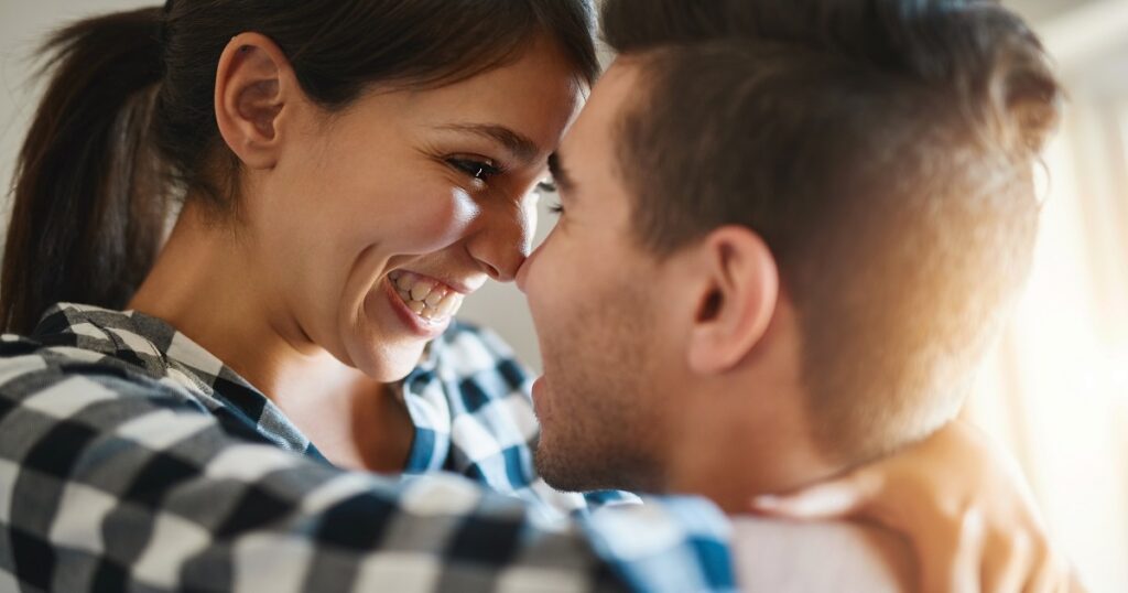 出会ってから付き合うまでの期間が長いカップル