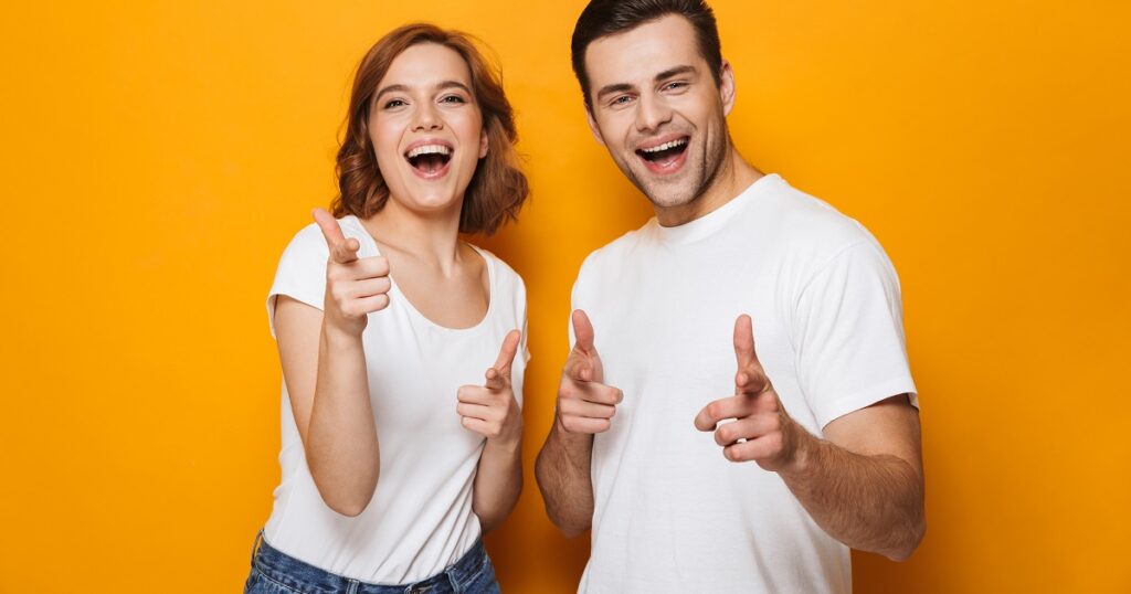 やたらと人を持ち上げる人