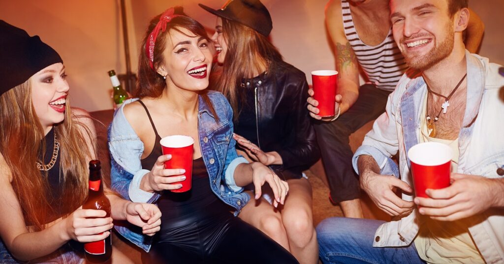 お酒と上手に付き合う女性