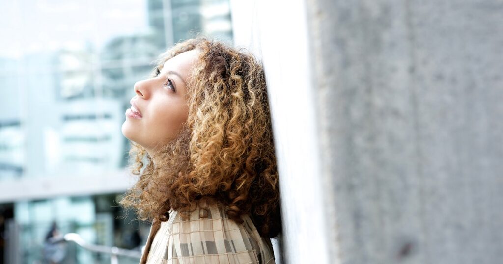 復縁か新しい恋か迷ってる女性