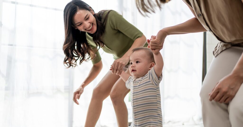 男に子供好きアピールする女性