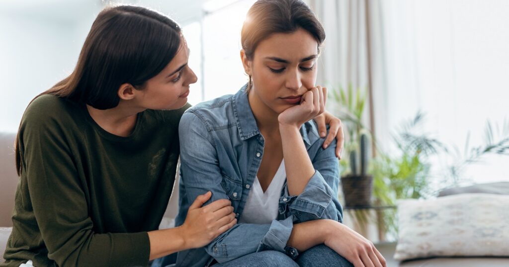 悩みを親身に聞いてくれる女性