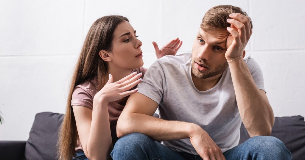 彼氏にうざいと思われるしつこい女性