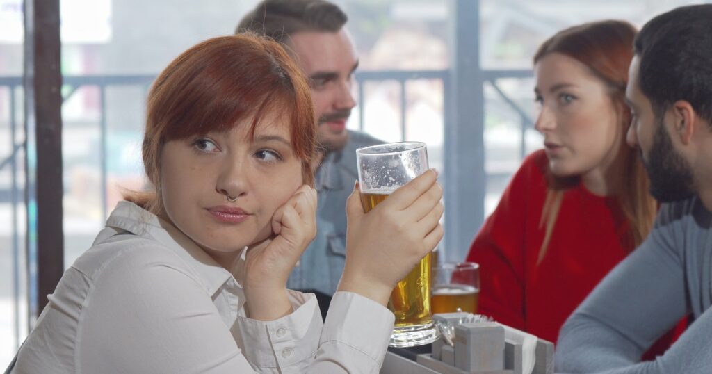 馴れ馴れしい男にいきなり名前で呼ばれる