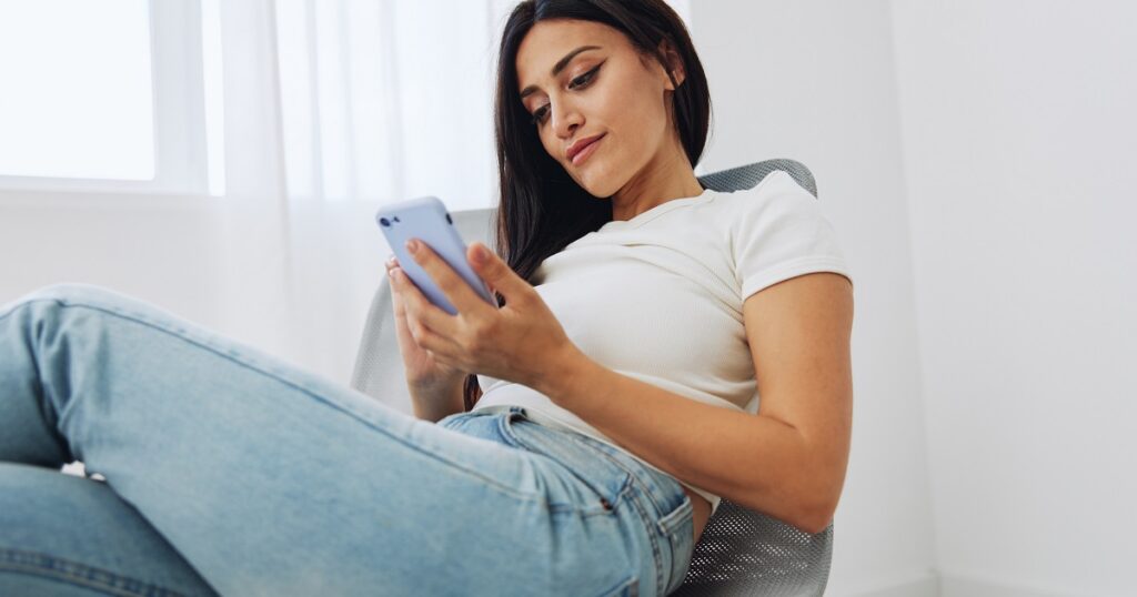 彼女がいる男性と毎日LINEする