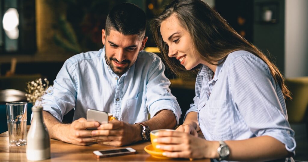 デートするのに付き合ってと言わない男性