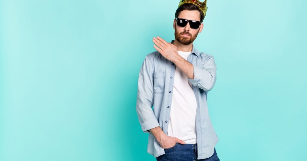 頑張ってる大変ぶる男性