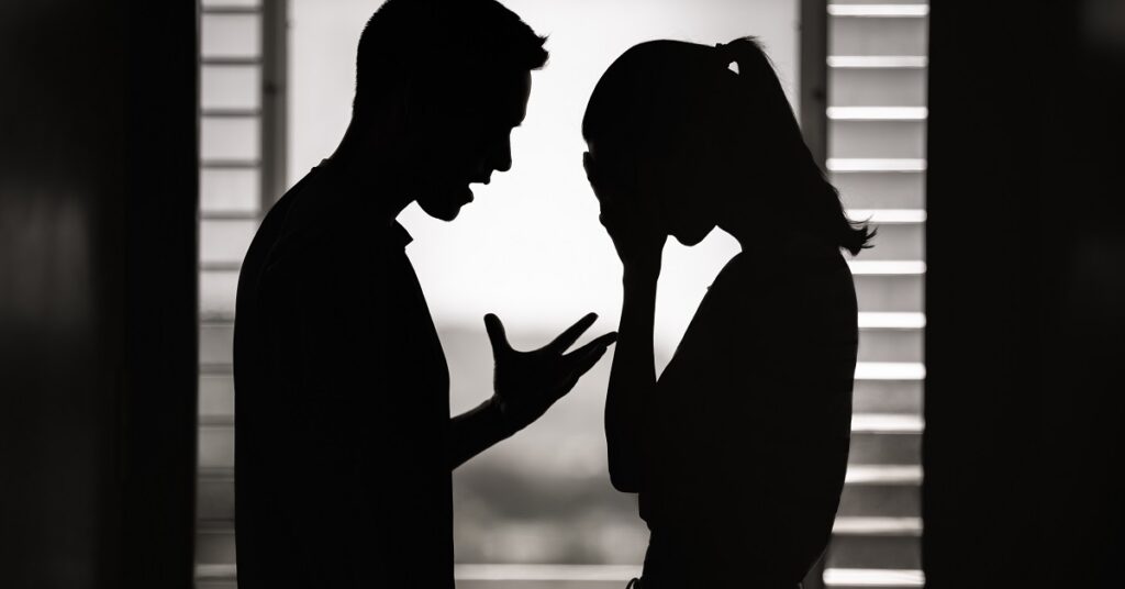 悪口を言われて別れる夢を見た彼女