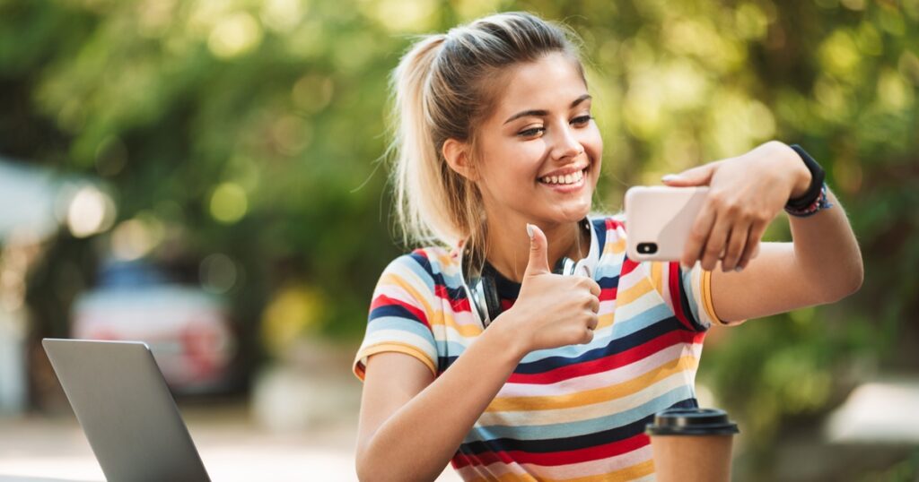 モテるツンデレな女性