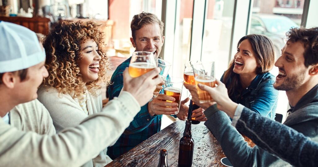 初めて合コンに参加する女性