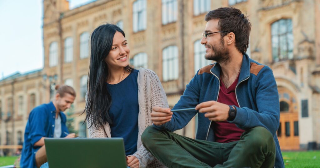 仲良しな男友達を好きになった付き合う前