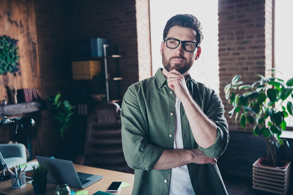 出会いがない？まだ遊びたい？結婚願望はある？40代独身男性の恋愛的な特徴とは