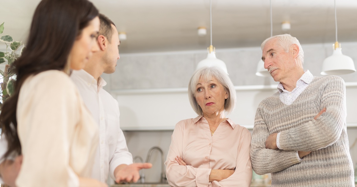 彼氏の両親に挨拶する時に絶対にしてはいけないNG行動と注意点を知って成功へ！