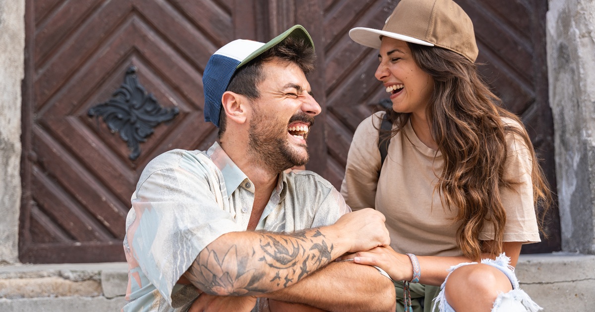 じゃれるのはただ仲が良いだけ？じゃれ合う関係の男女から恋愛に発展させる方法！