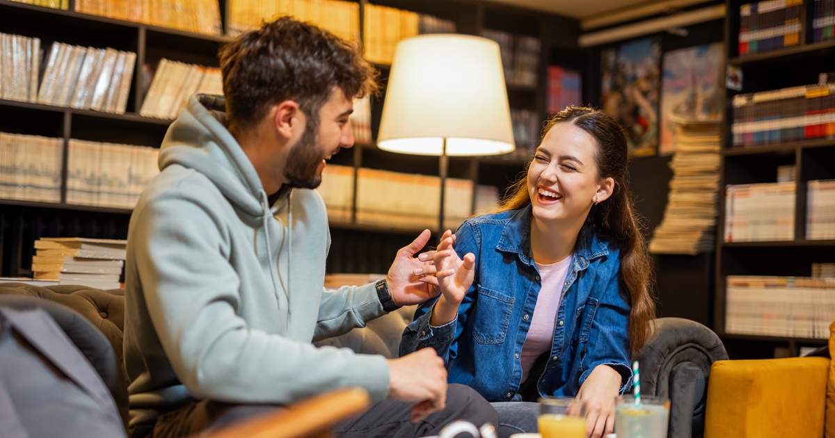 別れて友達関係に戻った元彼と復縁するきっかけは！？元カレと絶対復縁したい！