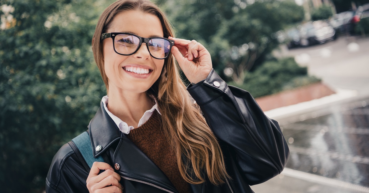 メガネ女子は男性からモテる！冴えない・地味そうはもう古い？男ウケする理由とは