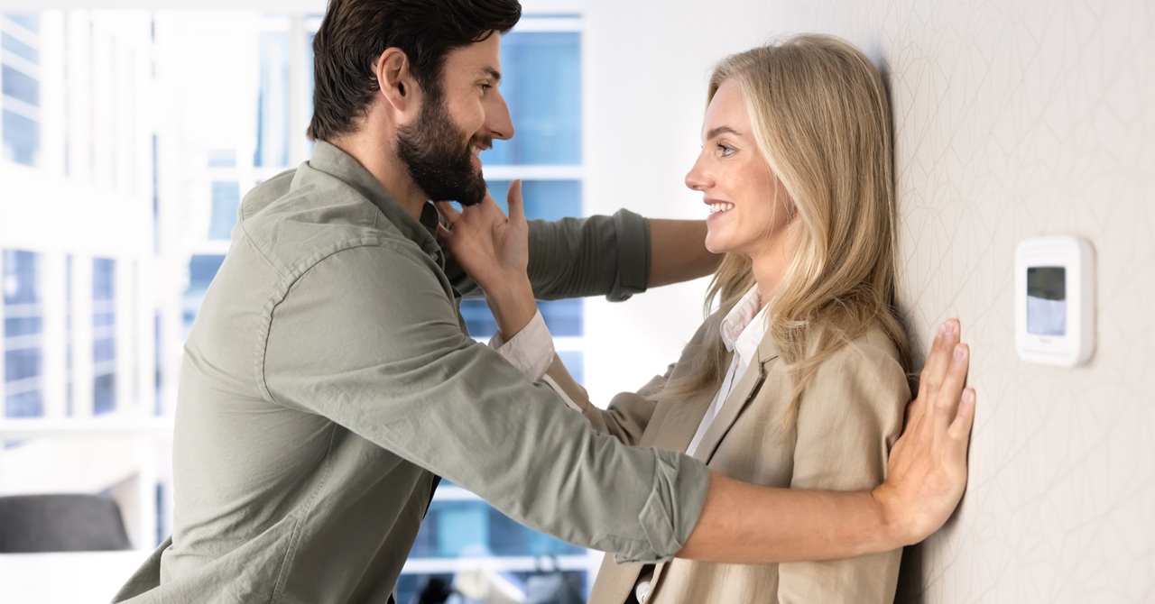5人の主婦が経験したパート先でのリアルな不倫体験談！気になる恋愛エピソード
