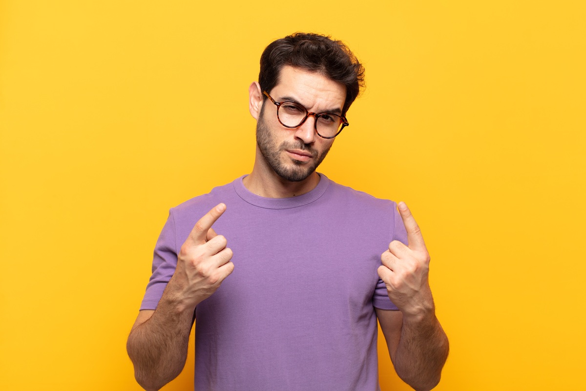 どうしてこんな不誠実な態度を取るんだろう？態度が悪い男性の特徴と対策とは