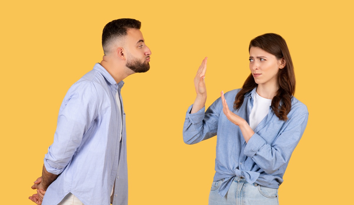 付き合う前のお泊りに誘われた時の上手な断り方とは？誘う男性の心理や特徴も解説