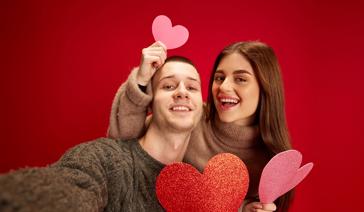 プロフが自撮り！？ぶりっこ女＆かわいこぶる男の特徴１３選解説！対処方法とは？