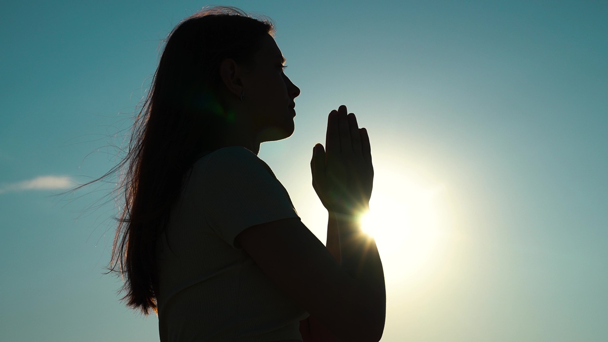 運気好転のサイン！？強い意志が反映される「生き返る夢」の意味を夢占いで解説！