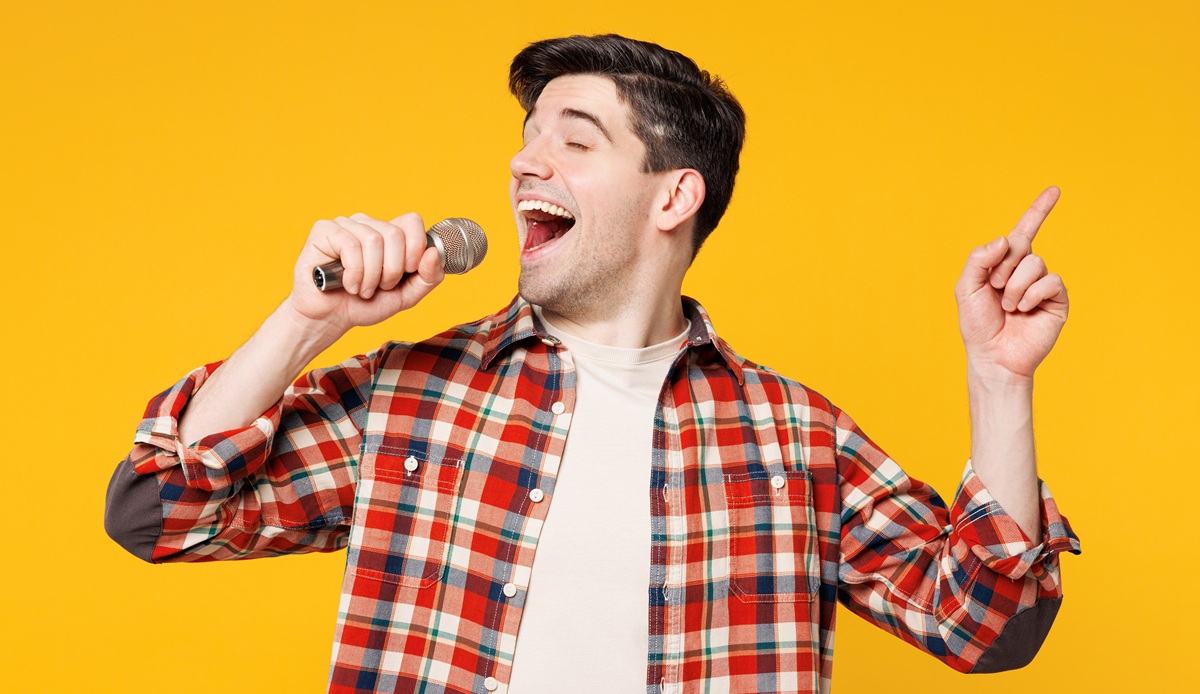 カラオケで男の歌い方で性格を判定！その特徴とは？男の心理まで理解できるかも！