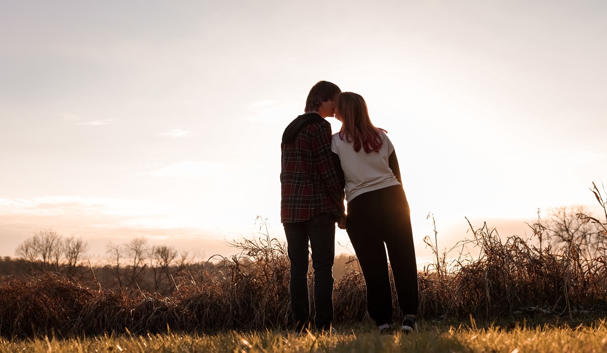 告白はLINEで！高校生の今どき恋愛事情と特徴とは。熱しやすく冷めやすい？