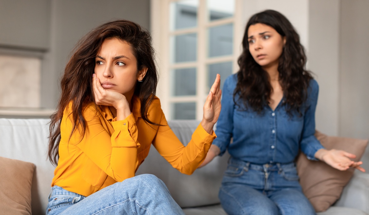 自慢話が長い！他人任せ！振り回さないで！女が嫌う女友達の特徴＆対処方法を解説