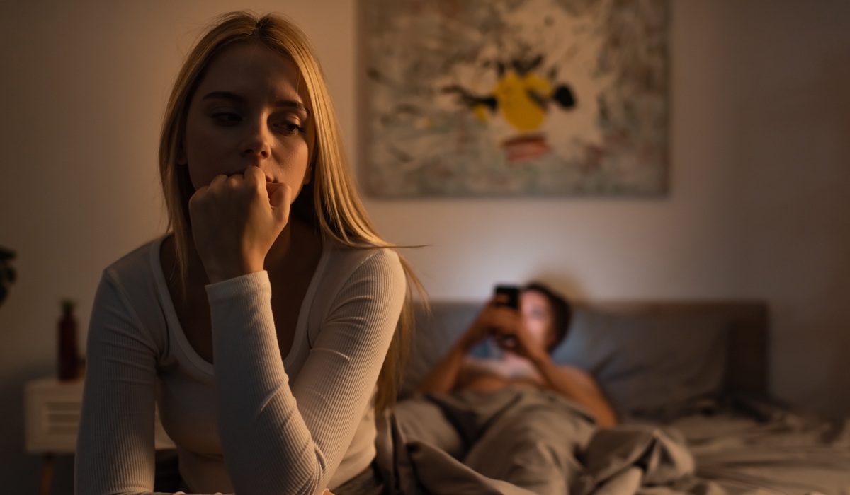 浮気なんて許せない！！彼氏に浮気をされた時の彼女の心理を解説。今すぐやめて！