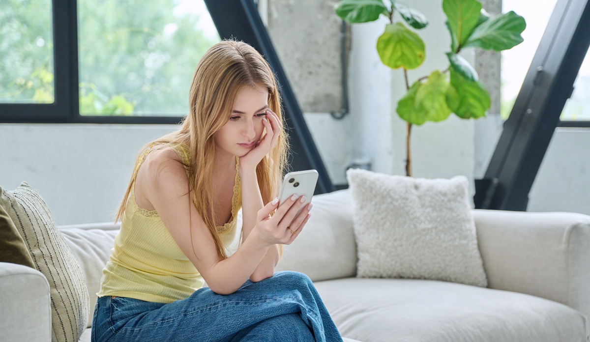 未読スルーよりもダメ？忘れてるだけ？LINEを既読スルーする女の特徴と男の本音