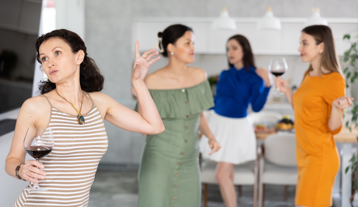 幼稚園で群れるママの心理とは？ママ友が作れない人の特徴・作り方を紹介します！