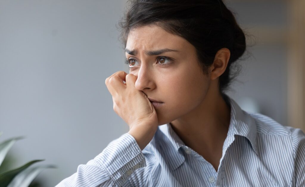 付き合って1ヶ月の彼氏が冷たい時の行動や対処法を教えてください！付き合い始めてまだ1か月なのに彼氏の態度が変わってしまった事ってありますよね？徐々にLINEの返