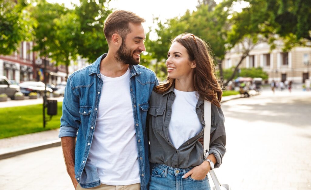 「彼女とデートで行きたいところがない」のはどうしたらいいか相談です。付き合いも長くなり「定番の場所は一通り行ったし、次はどこに行けばいいのだろう…」と悩みます。