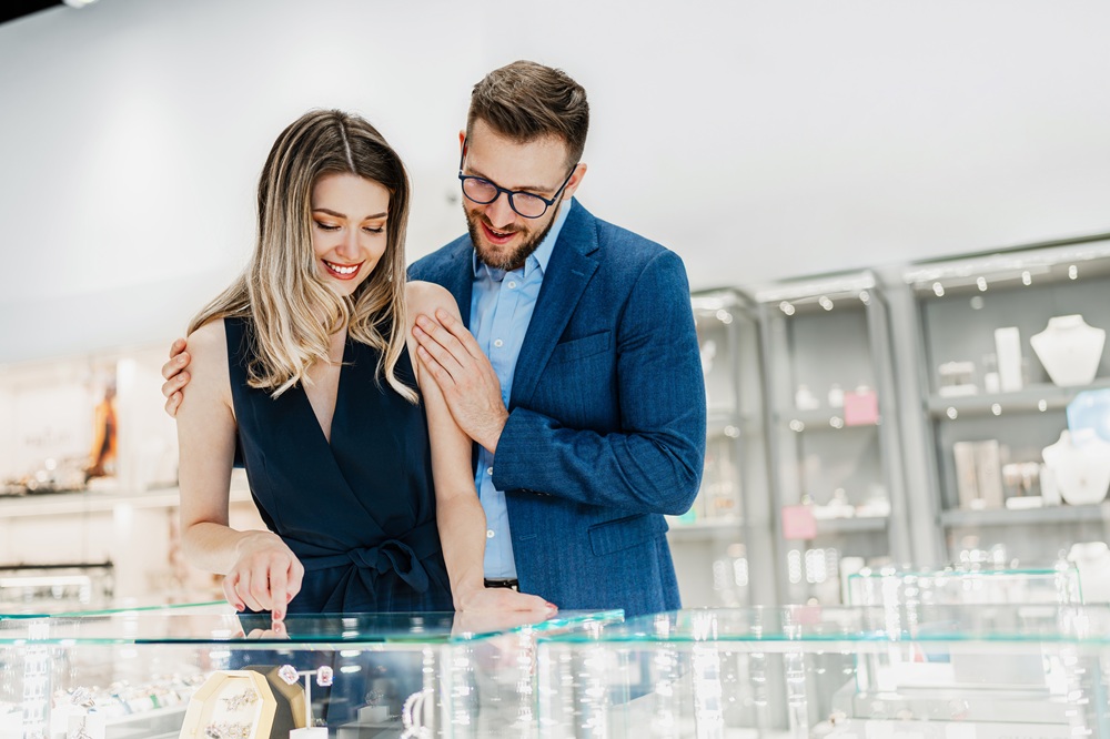 彼女や奥さんの誕生日やクリスマ