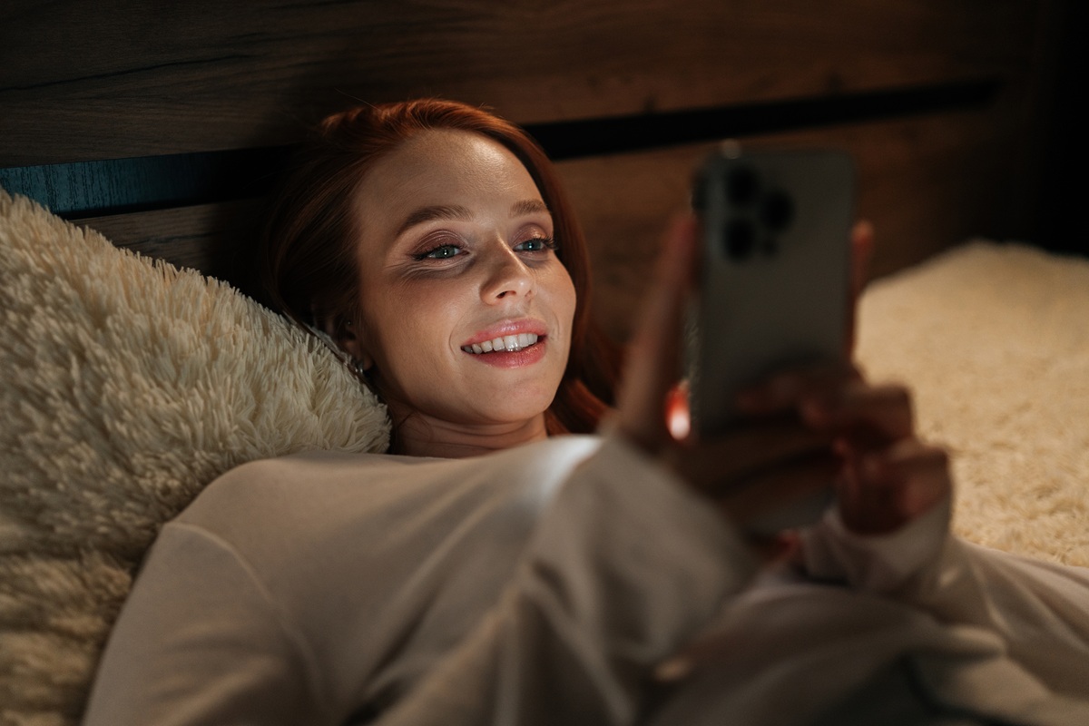 女性の皆さんにお聞きします。 彼氏との「連絡頻度」について、理想はありますか？ 付き合いが長くなると、毎日連絡をとりたい人もいれば、用事があるときだけで十分とい