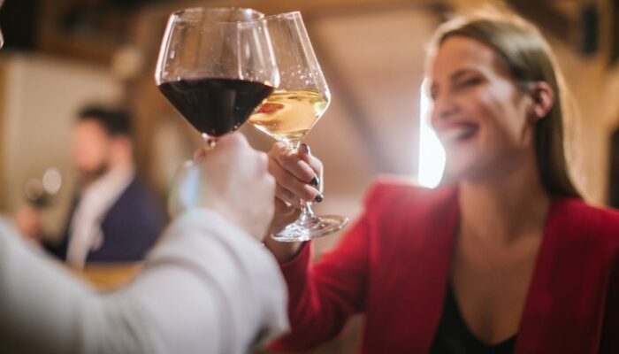 女性の方にお聞きしま